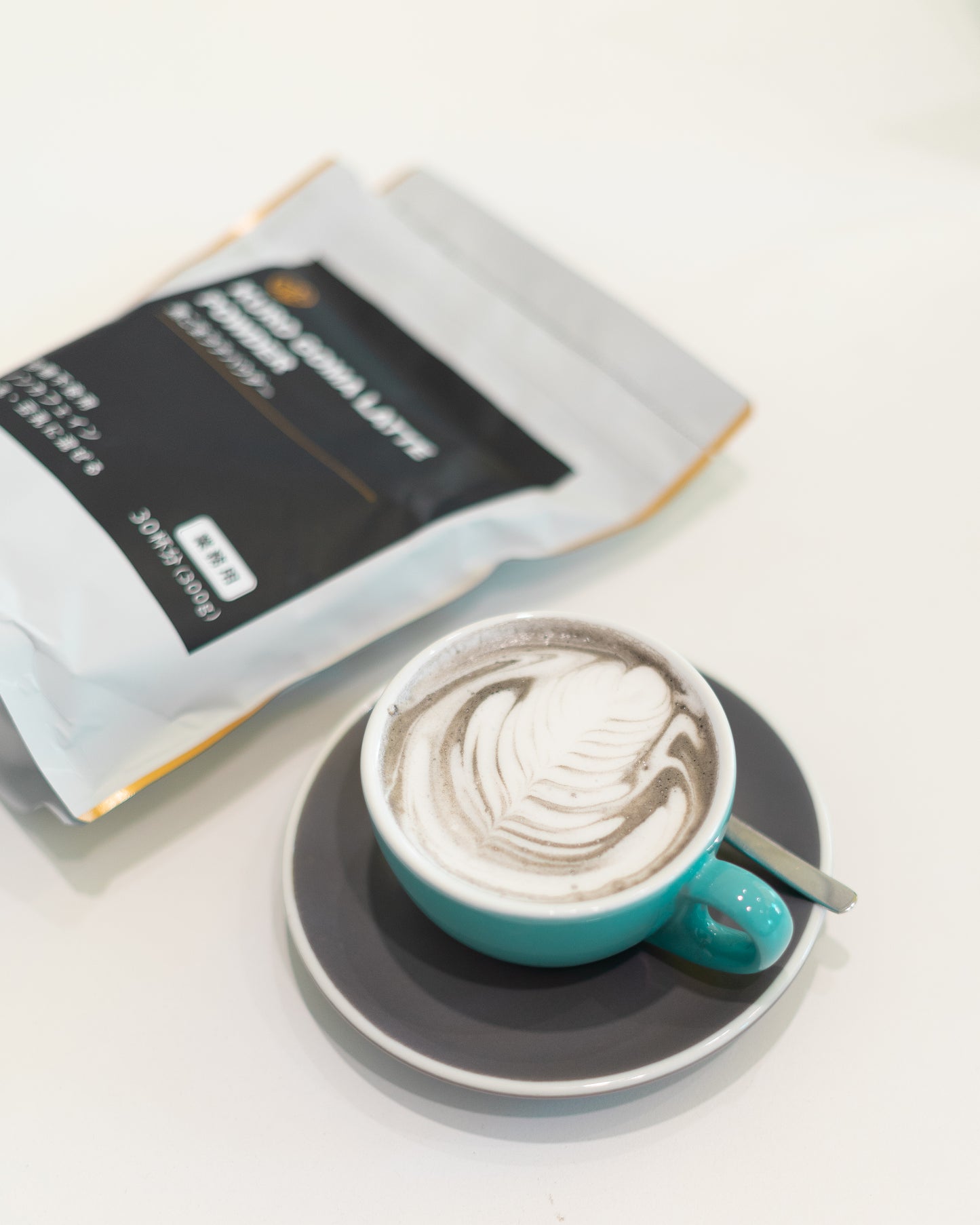Kuro Goma Latte